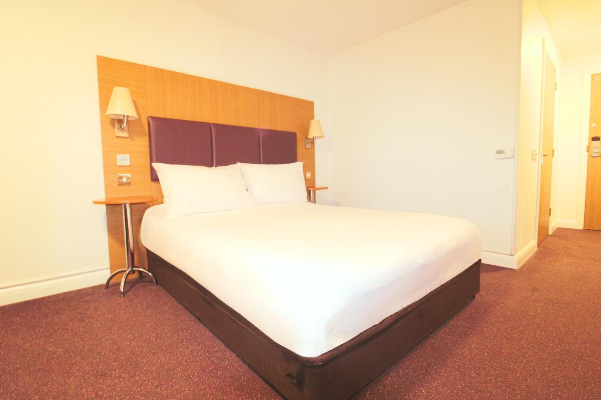 Orchid Epsom; Sure Hotel Collection By Best Western Eksteriør billede